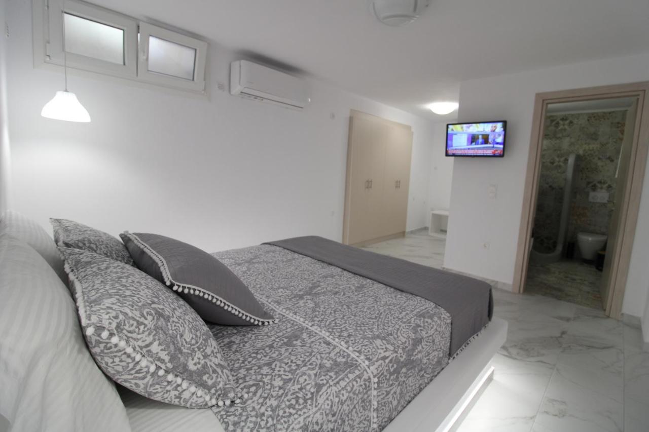Plaka Philoxenia Apartments מראה חיצוני תמונה