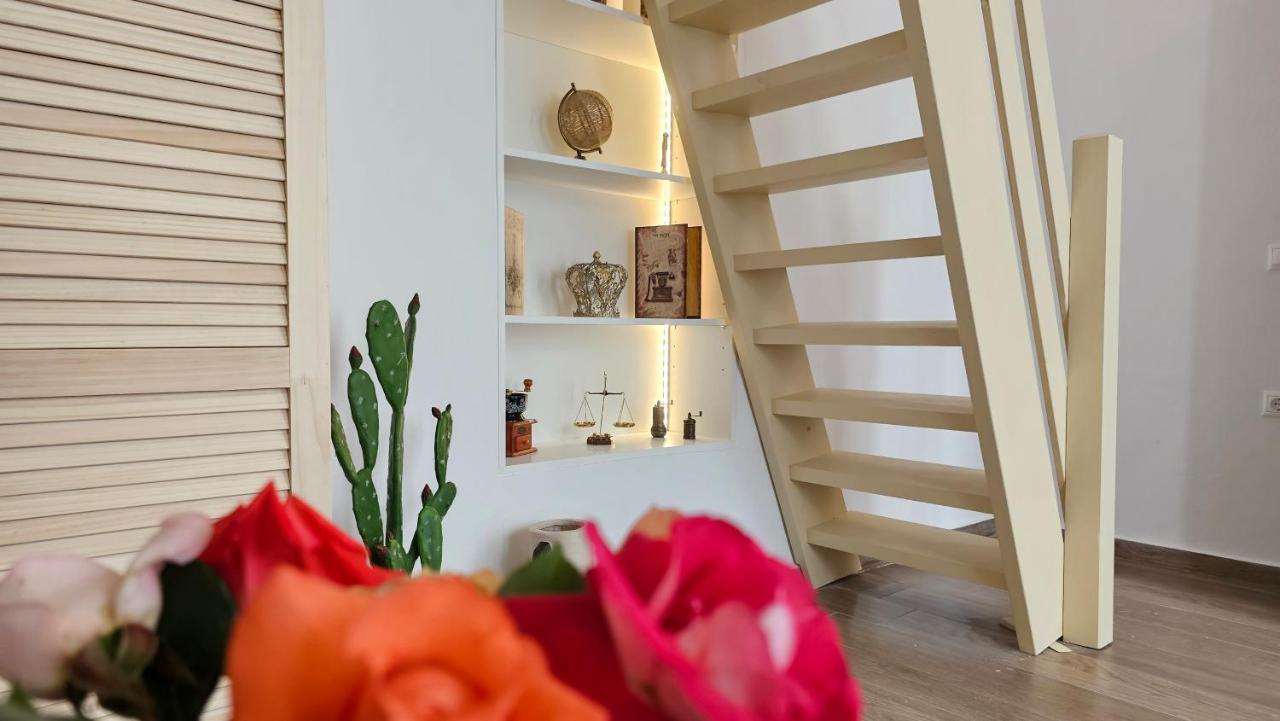 Plaka Philoxenia Apartments מראה חיצוני תמונה